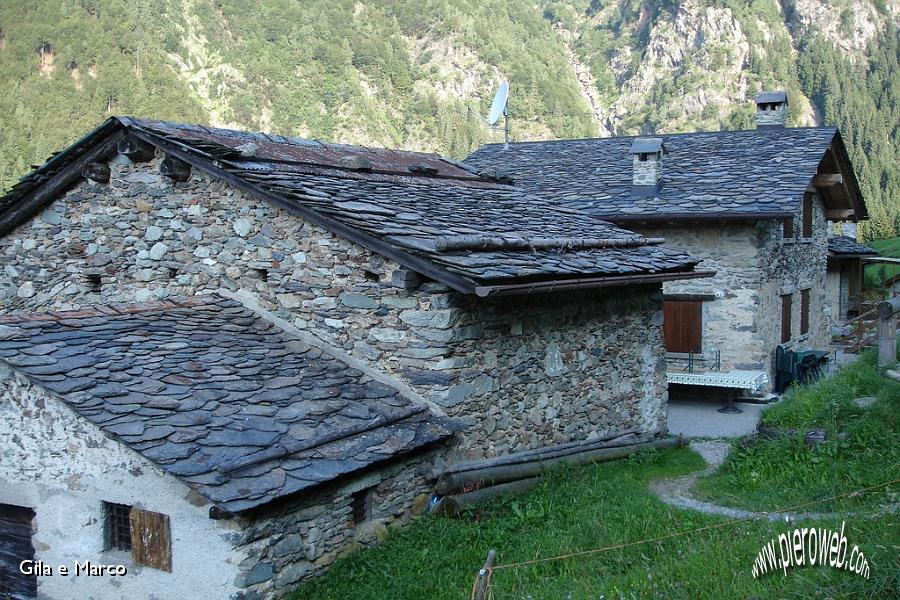 01 Partenza da  Bortolotti di Valgoglio.jpg